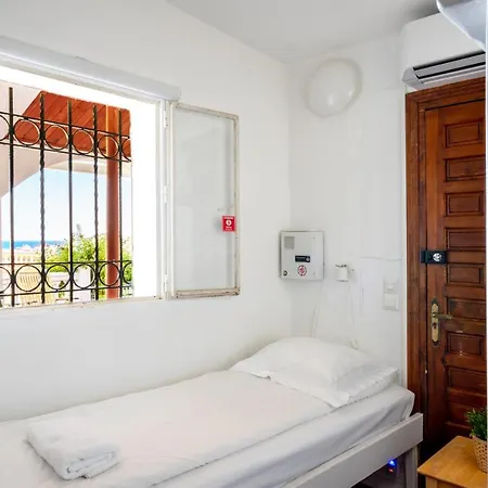 Stunning Seaview By Costarentals - Ref 110 *