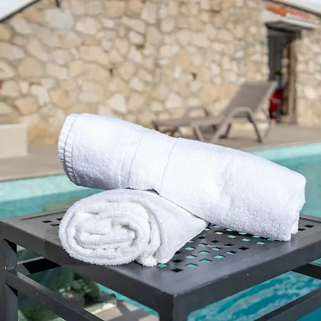 Вилла Stunning Seaview By Costarentals - Ref 110